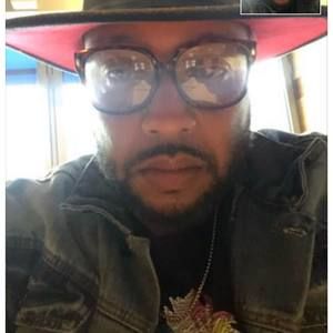 Meet your Posher, Damien